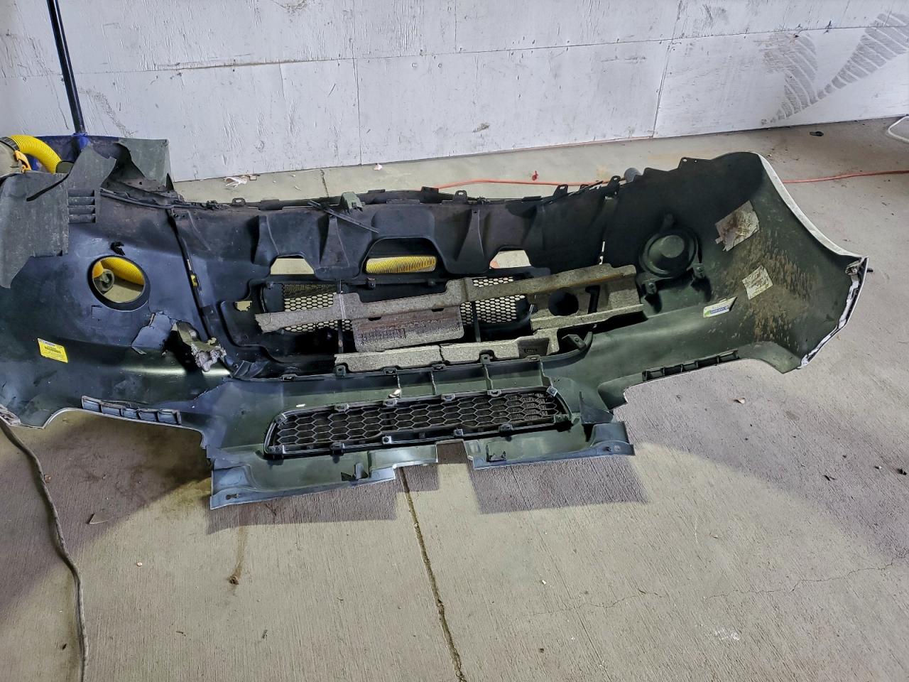 2011 Kia Soul + VIN: KNDJT2A23B7330121 Lot: 94104765