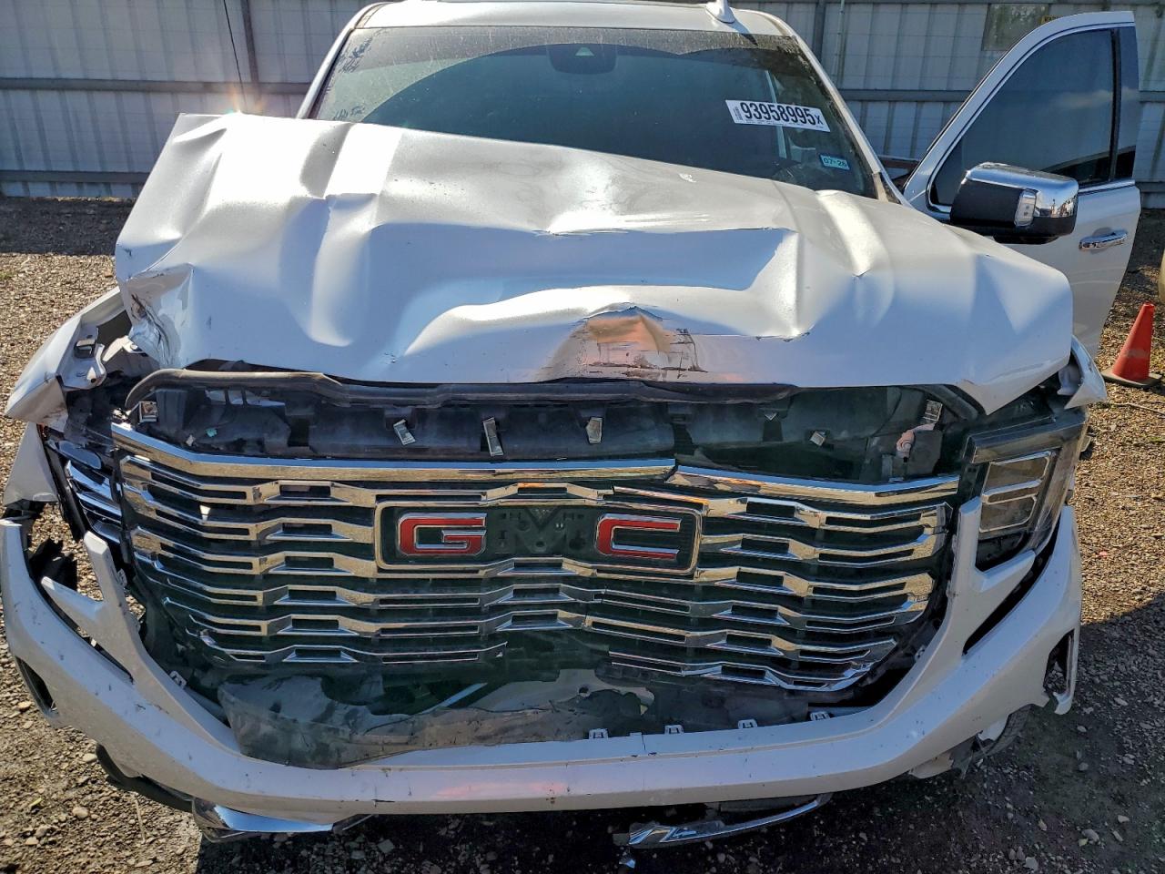 2024 GMC Sierra K1500 Denali VIN: 1GTUUGEL3RZ229301 Lot: 93958995