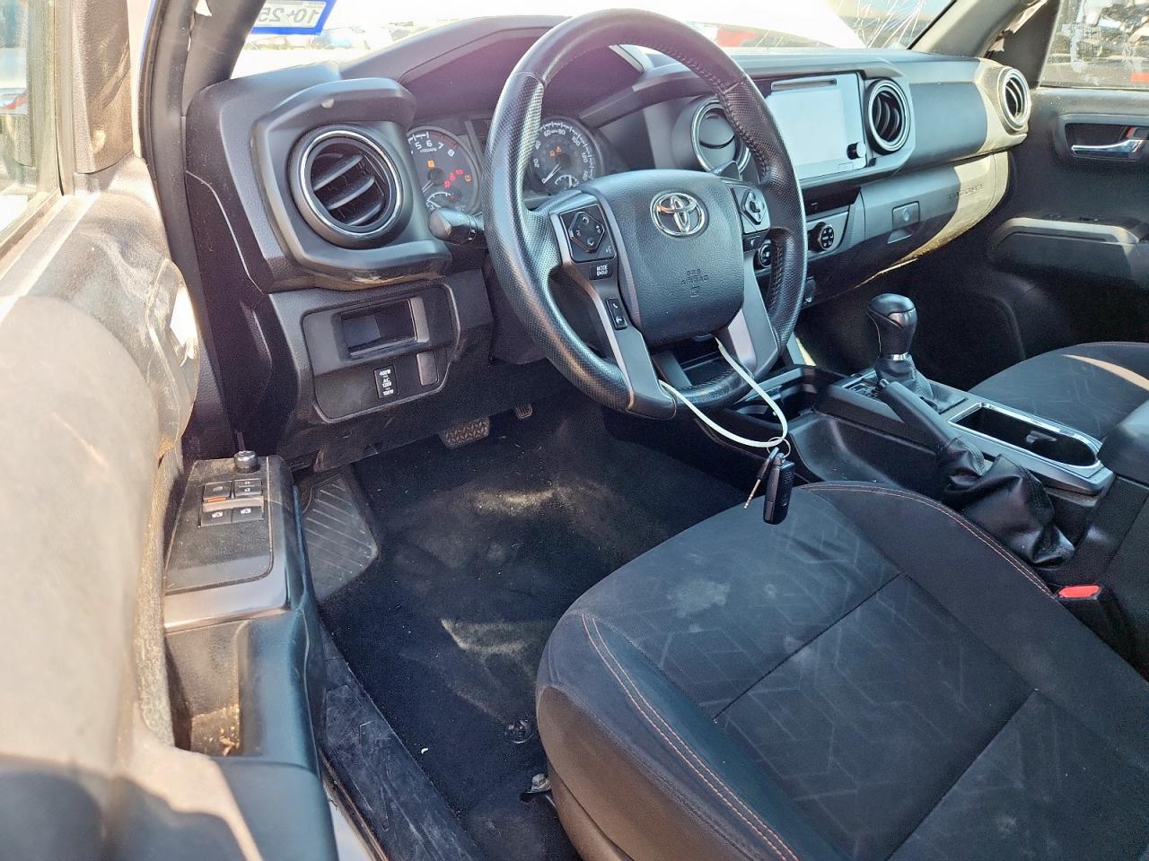 2016 Toyota Tacoma Access Cab VIN: 5TFSZ5AN5GX010577 Lot: 89843295