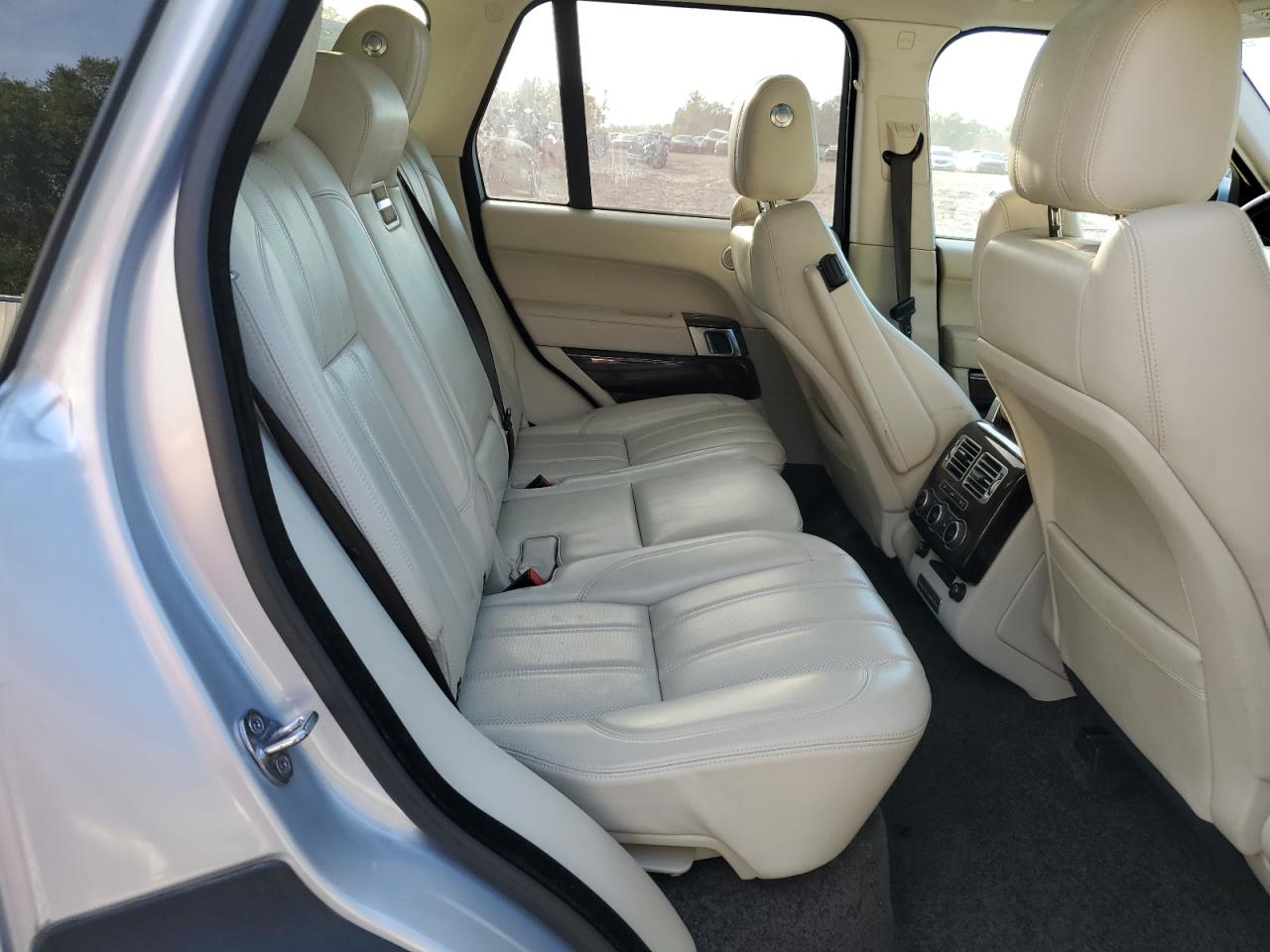 2016 Land Rover Range Rover Hse VIN: SALGS2VF2GA258177 Lot: 90979105