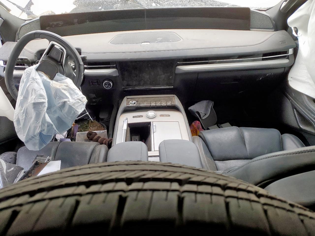 2025 Lincoln Navigator Reserve VIN: 5LMJJ2LG4SEL18188 Lot: 93908795