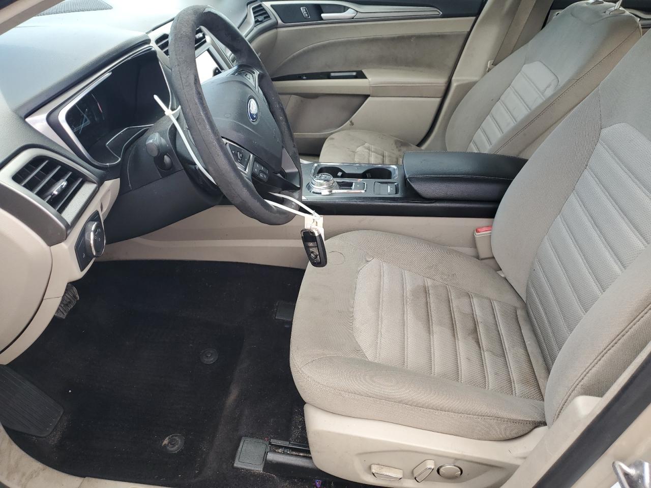 2017 Ford Fusion Se VIN: 3FA6P0HD1HR249809 Lot: 92041335