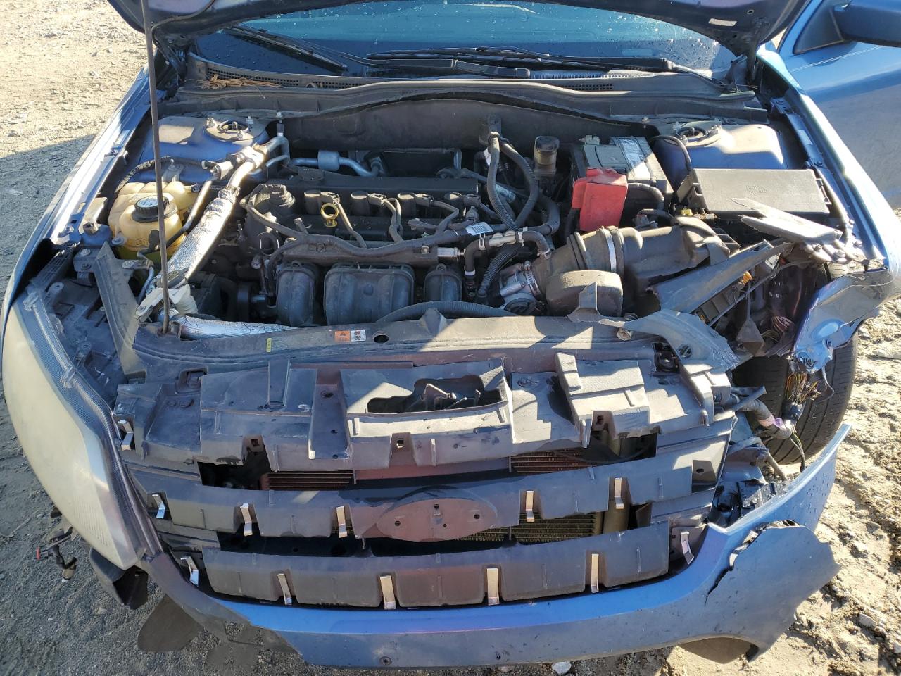 2010 Ford Fusion Se VIN: 3FAHP0HA3AR126775 Lot: 93650115