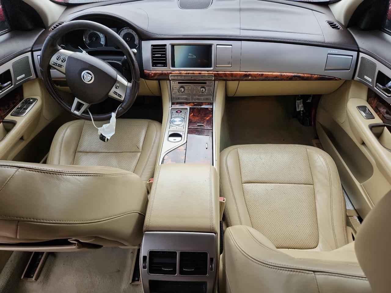 2009 Jaguar Xf Premium Luxury VIN: SAJWA06B69HR43218 Lot: 90933085