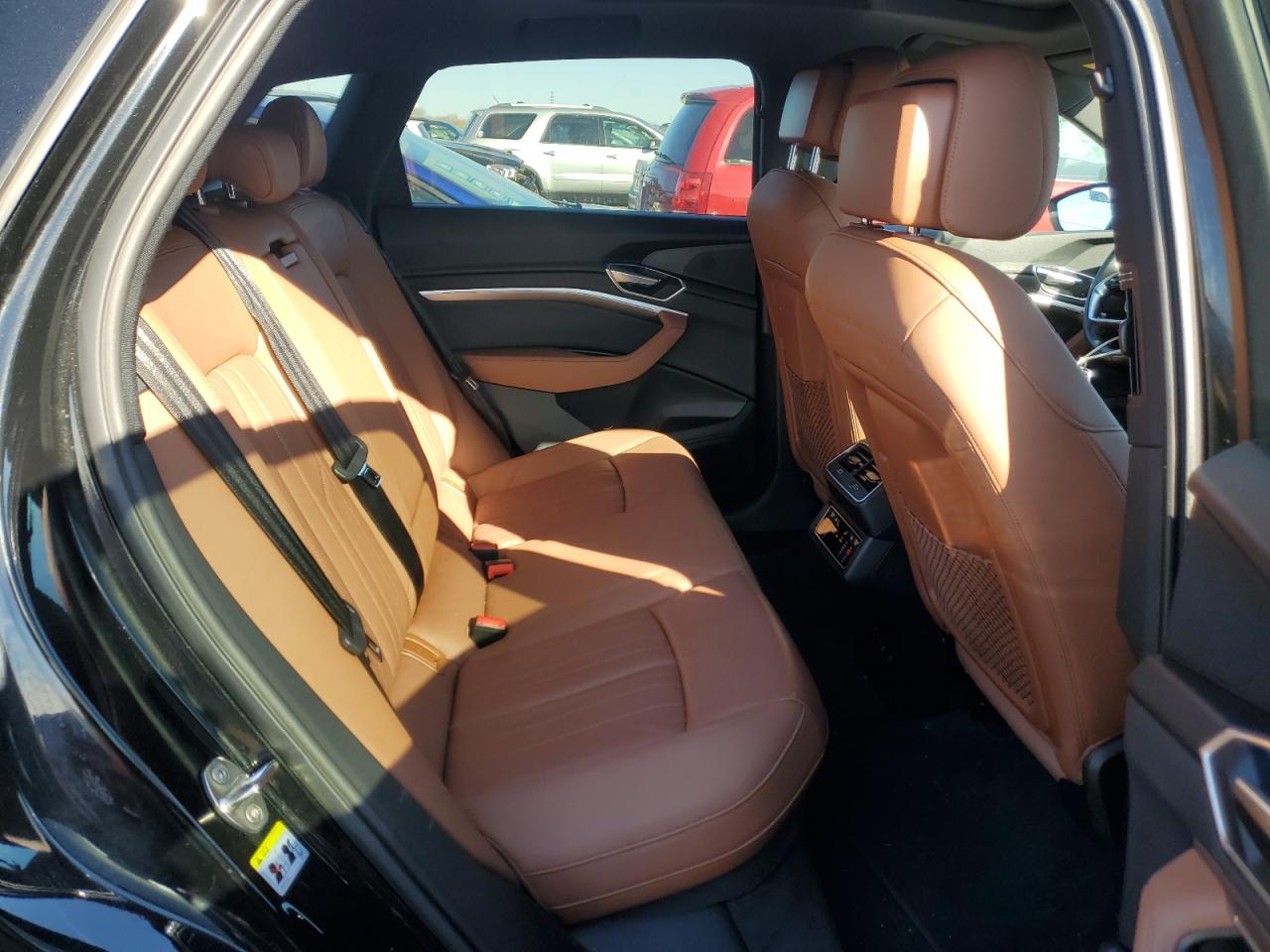 2022 Audi E-Tron Premium VIN: WA1AAAGE0NB027648 Lot: 92594905