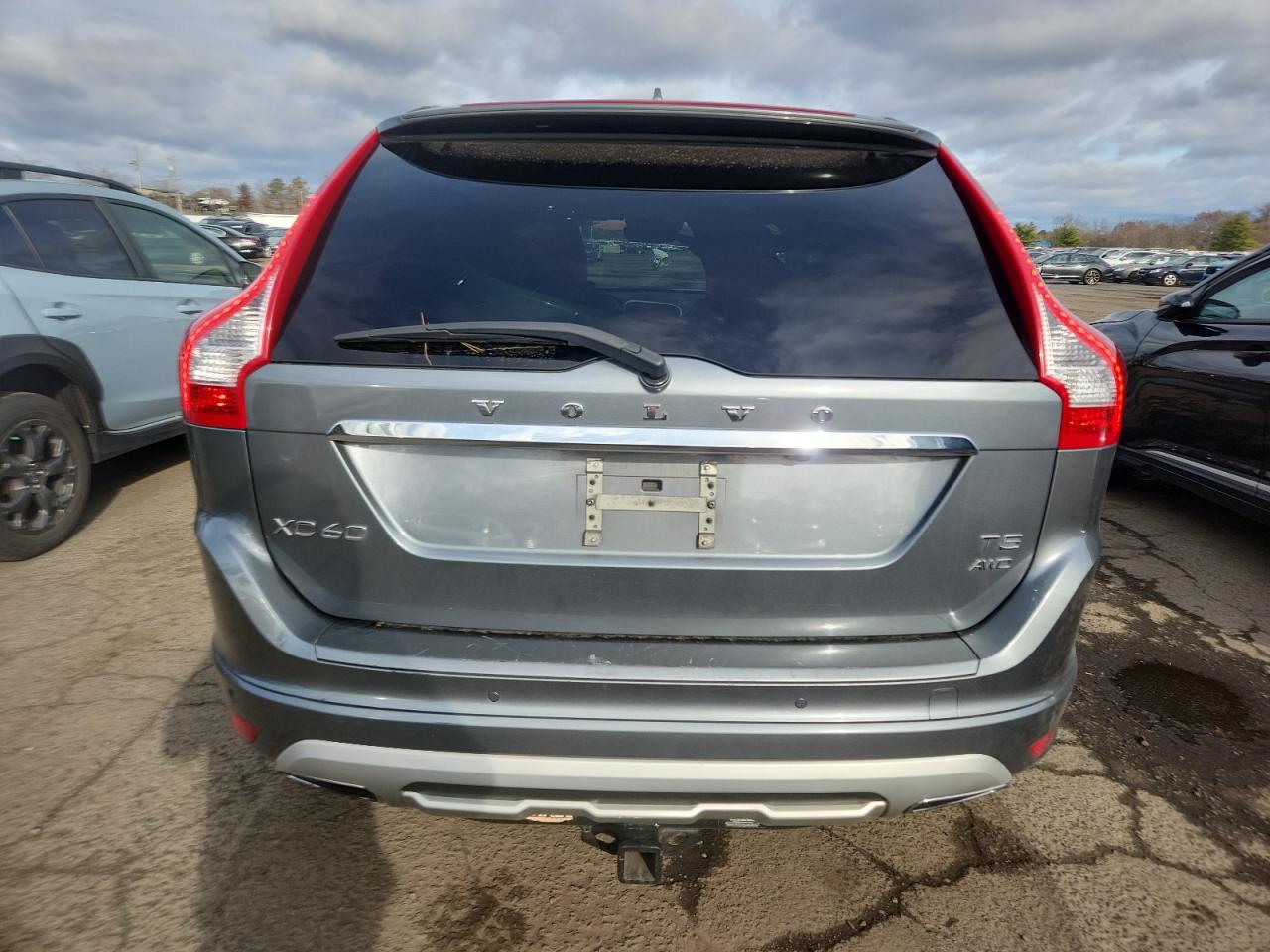 2017 Volvo Xc60 T5 Dynamic VIN: YV440MRR5H2072688 Lot: 93001525