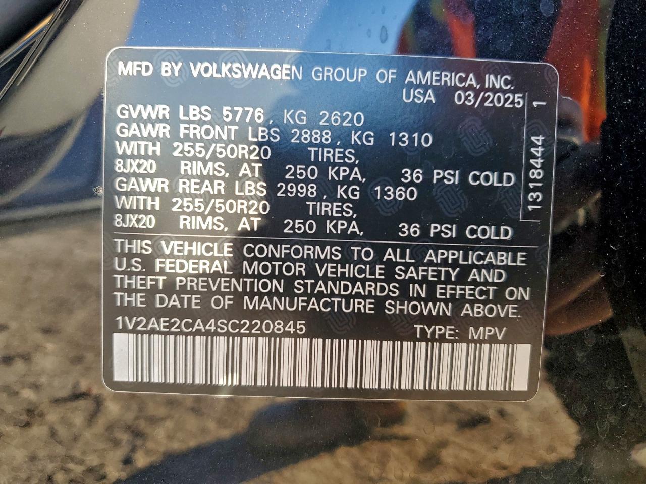 2025 Volkswagen Atlas Cross Sport Sel R-Line VIN: 1V2AE2CA4SC220845 Lot: 94223055
