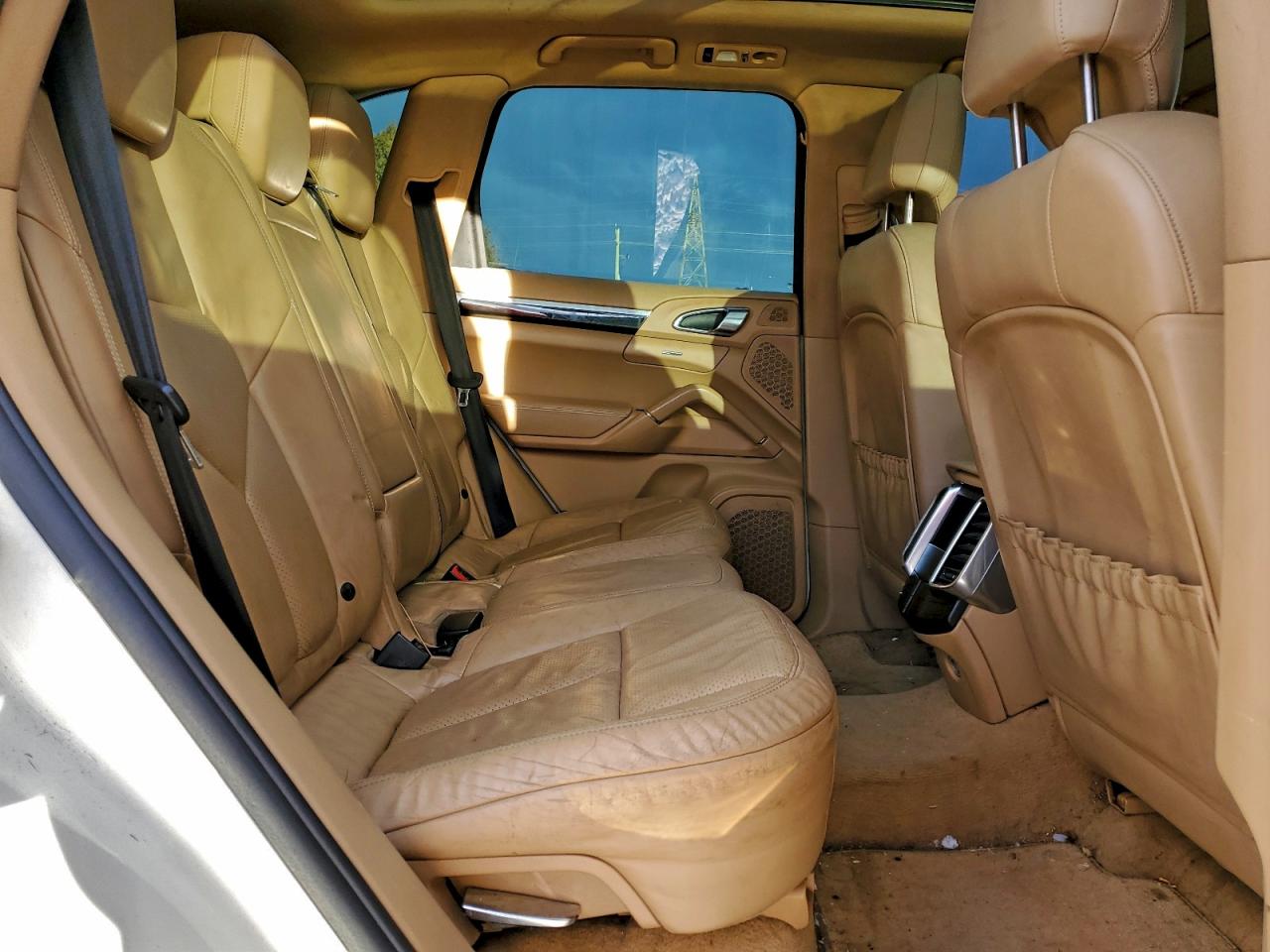 2011 Porsche Cayenne VIN: WP1AA2A29BLA02889 Lot: 93238865