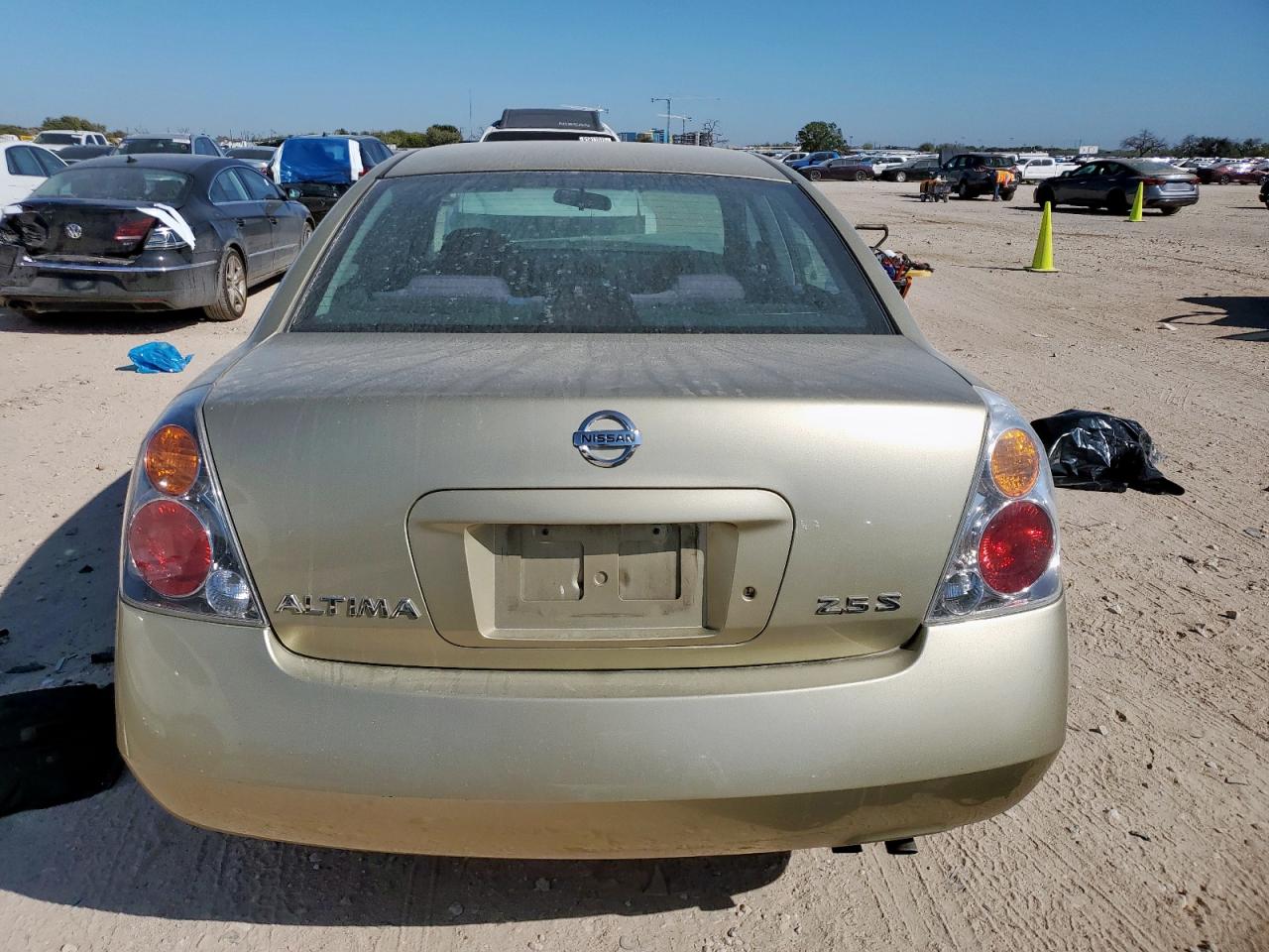 2004 Nissan Altima Base VIN: 1N4AL11D44C136323 Lot: 91376195