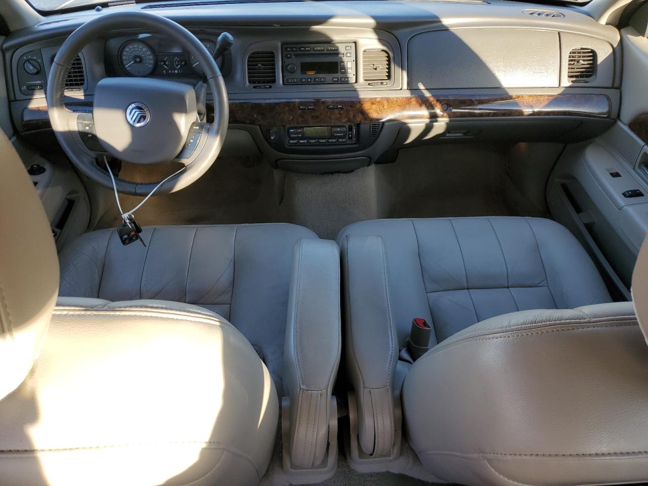 2010 Mercury Grand Marquis Ls VIN: 2MEBM7FV3AX624689 Lot: 92419705