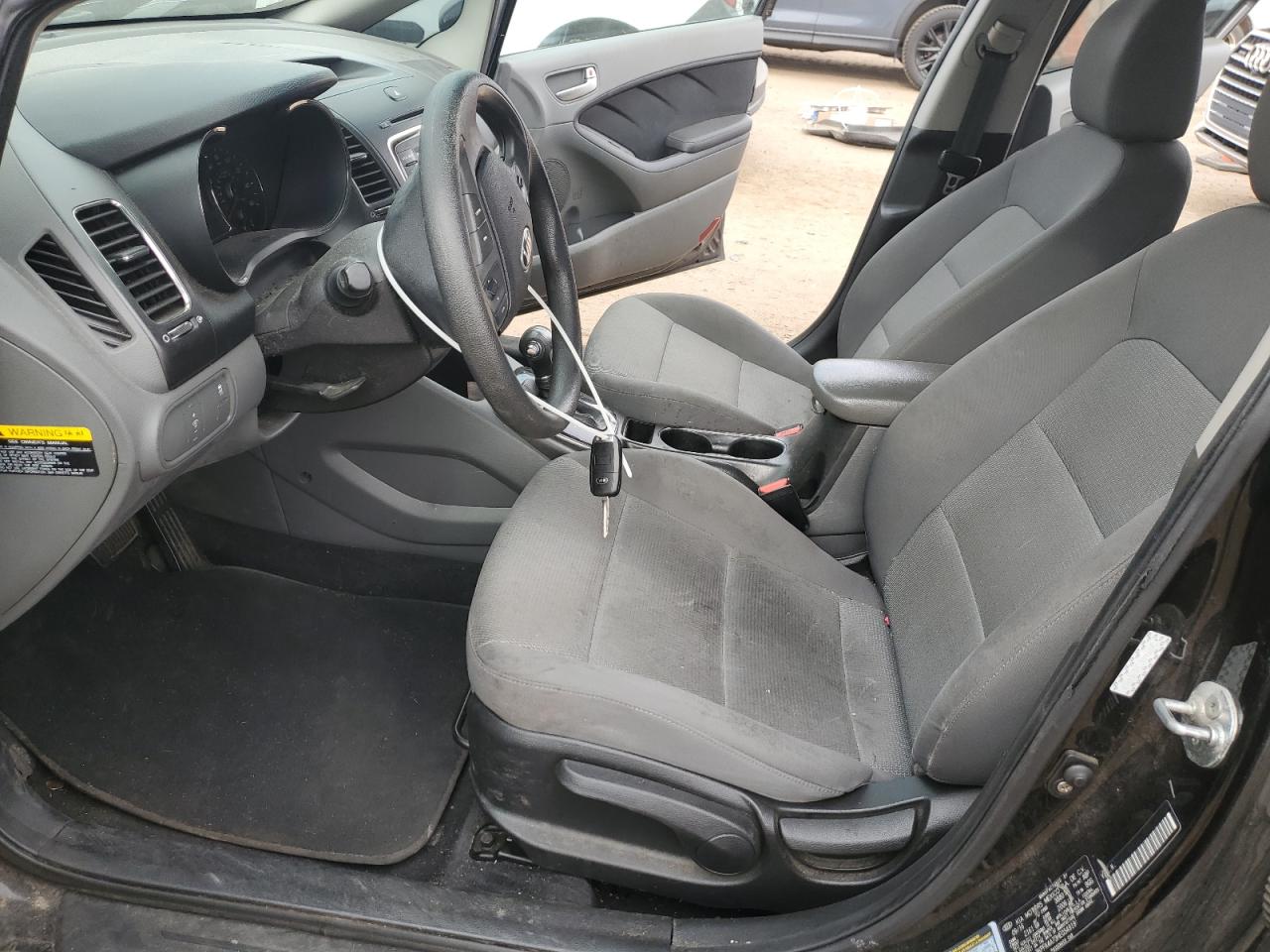 2017 Kia Forte Lx VIN: 3KPFK4A73HE054919 Lot: 90040665