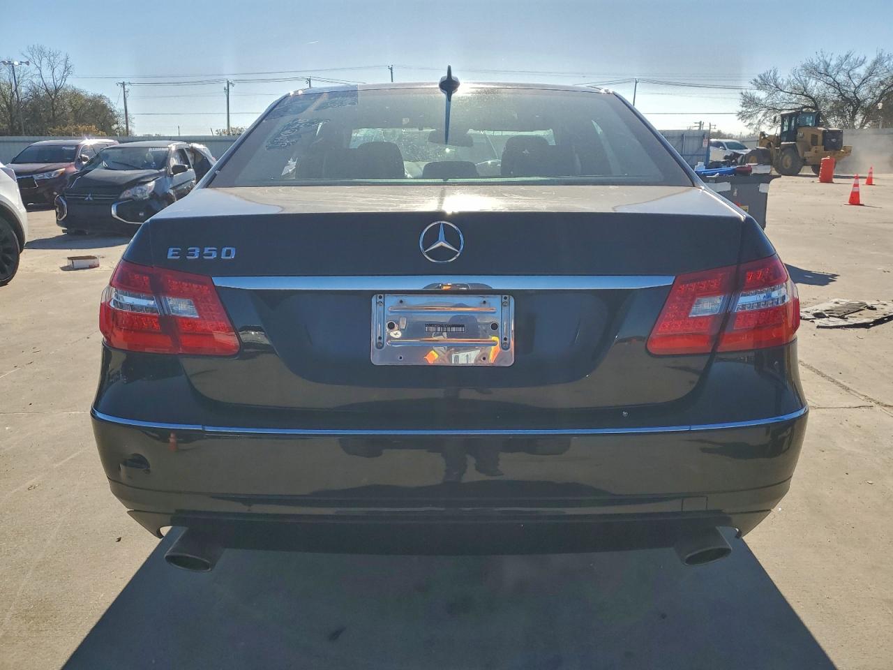 2012 Mercedes-Benz E 350 VIN: WDDHF5KB9CA566255 Lot: 94635735