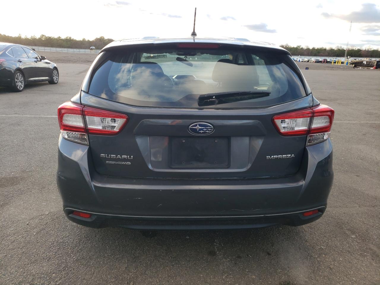 2018 Subaru Impreza VIN: 4S3GTAA68J3714389 Lot: 92669295