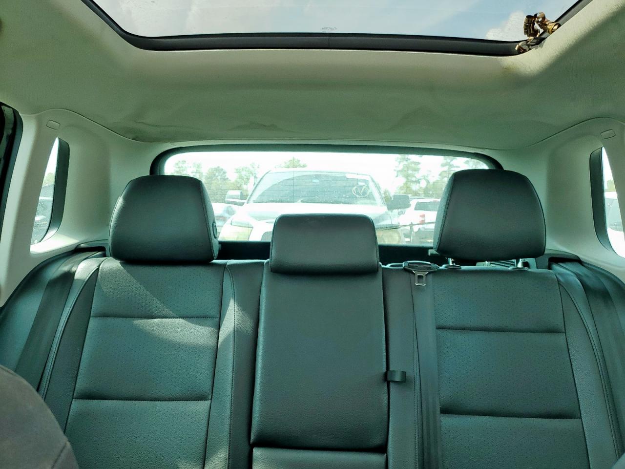 2015 Volkswagen Tiguan S VIN: WVGAV7AX2FW555902 Lot: 93837065