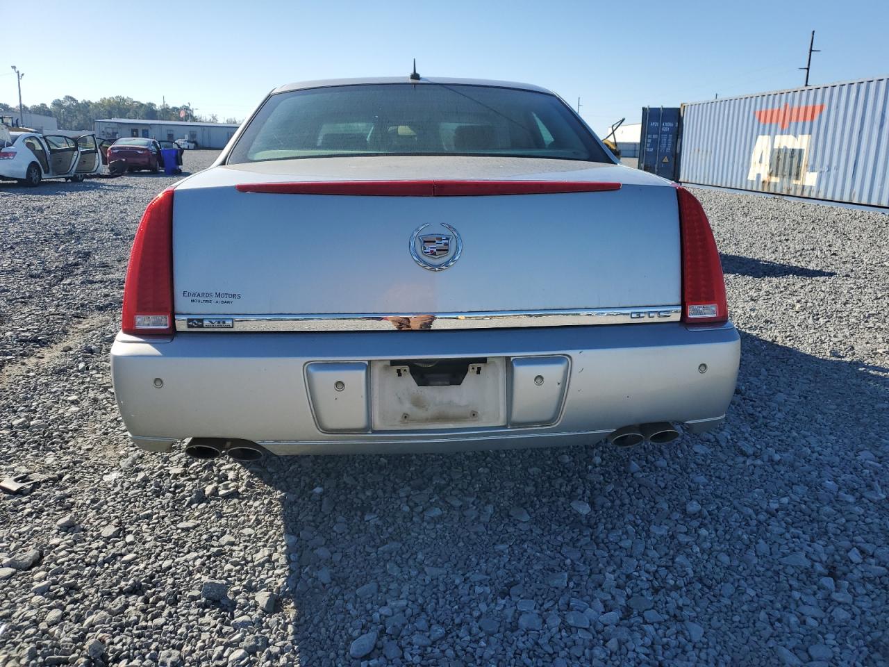2007 Cadillac Dts VIN: 1G6KD57Y37U202746 Lot: 92375455