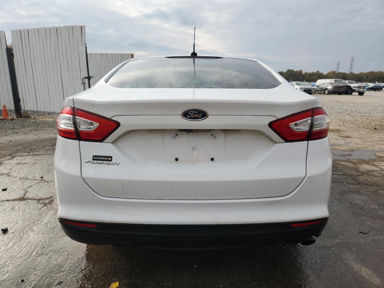 2015 Ford Fusion S VIN: 3FA6P0G75FR215834 Lot: 93034355