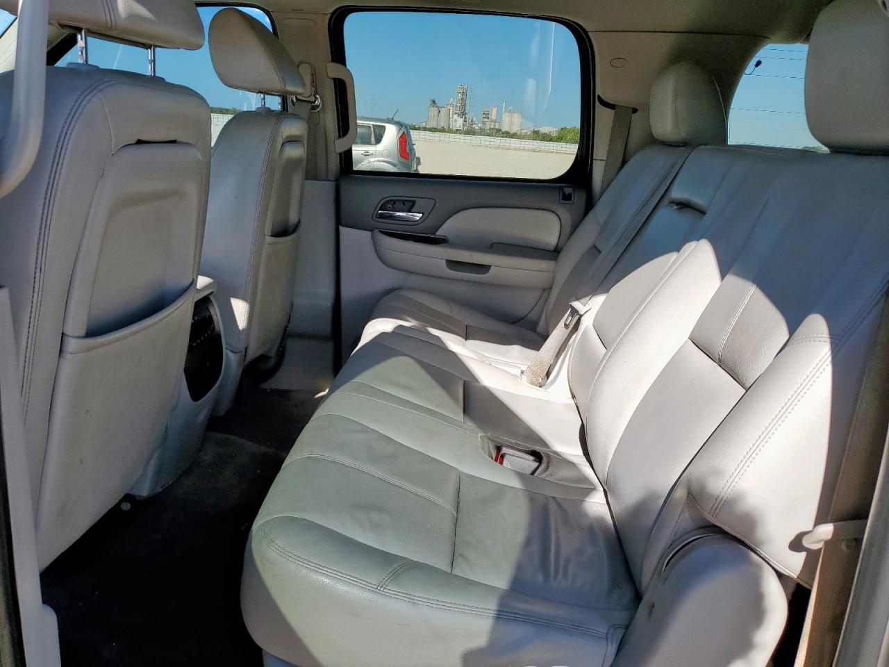 2014 GMC Yukon Xl C1500 Slt VIN: 1GKS1KE00ER200216 Lot: 91634165