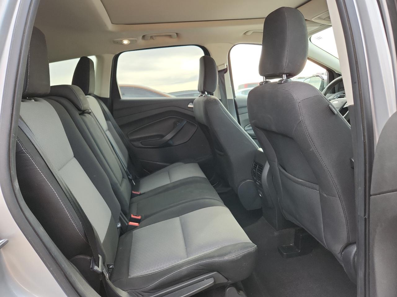 2018 Ford Escape Se VIN: 1FMCU9GD6JUA73698 Lot: 92216765