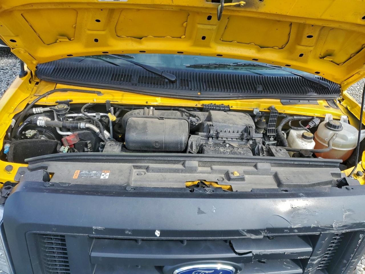 2023 Ford Econoline - Box Truck VIN: 1FDWE3FN3PDD00145 Lot: 94300325