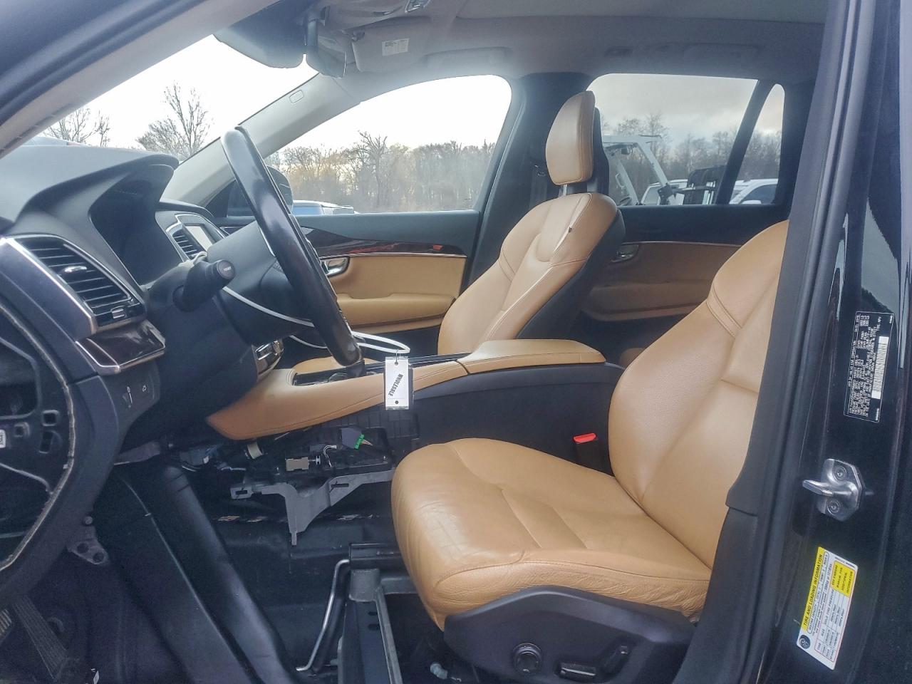 2016 Volvo Xc90 T6 VIN: YV4A22PK5G1069205 Lot: 94670785