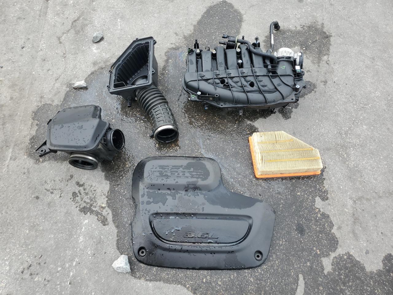 2025 Chrysler Pacifica Hybrid Select VIN: 2C4RC1S77SR536404 Lot: 90745485