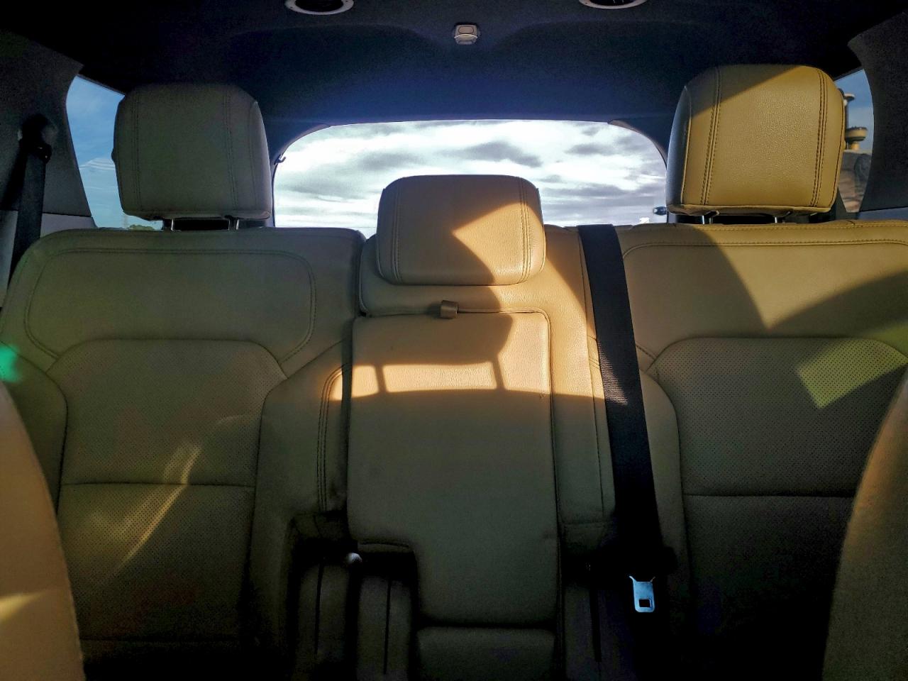 2017 Ford Explorer Limited VIN: 1FM5K7F84HGA10633 Lot: 94337185