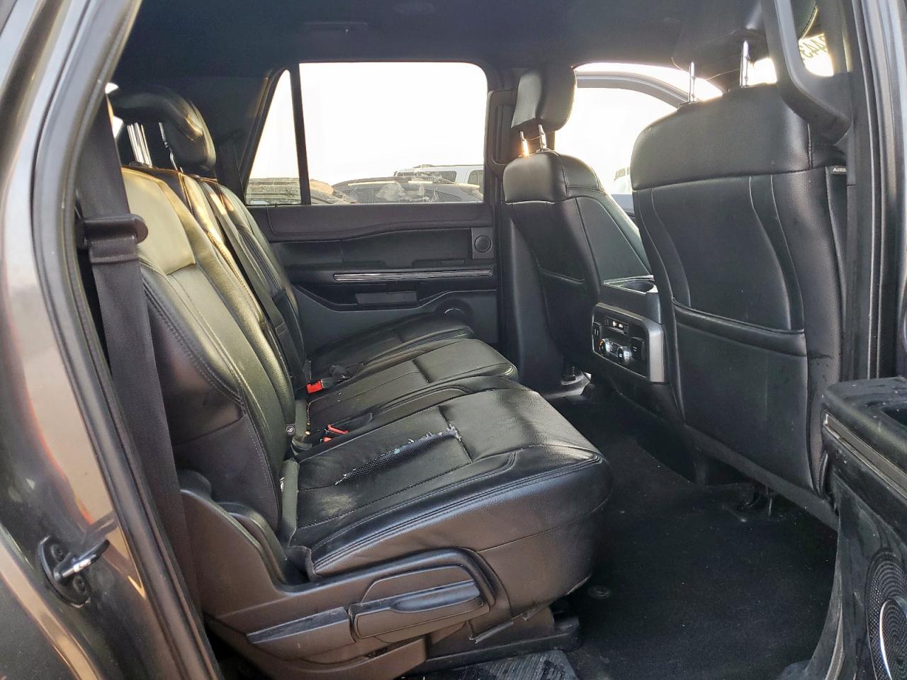 2019 Ford Expedition Max Xlt VIN: 1FMJK1JT9KEA31598 Lot: 93344375