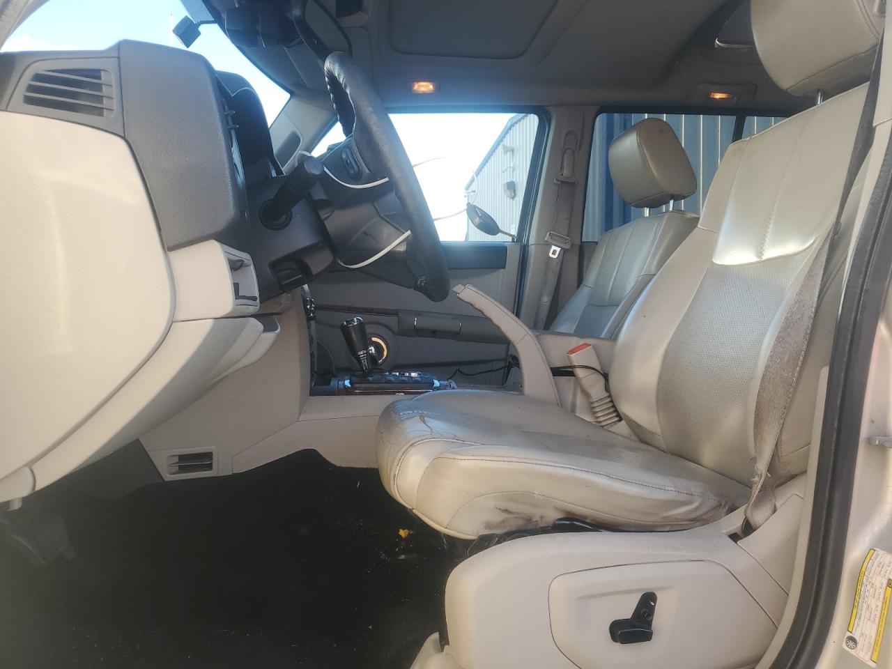 2007 Jeep Commander Limited VIN: 1J8HG58N67C672237 Lot: 93750295