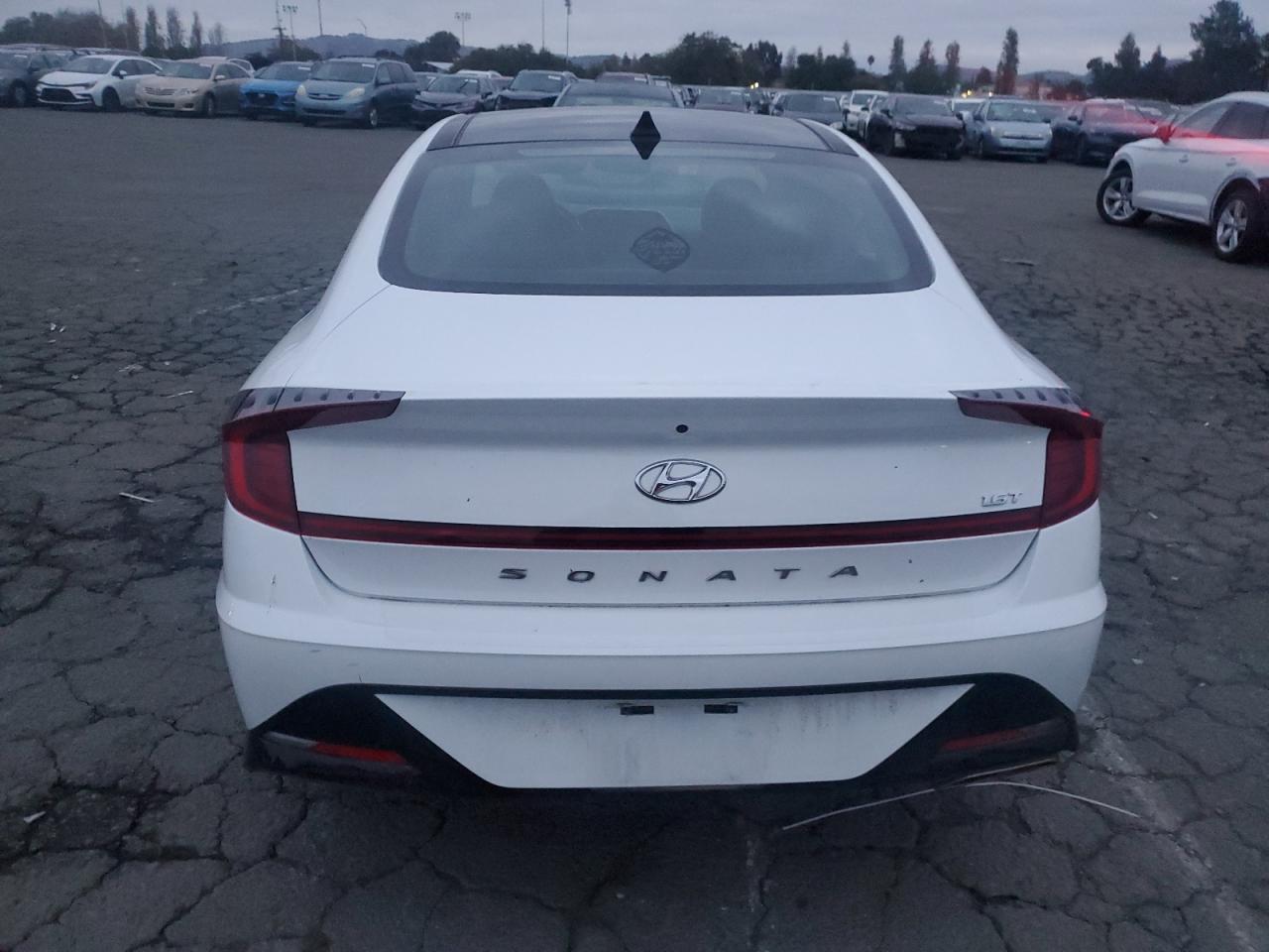 2020 Hyundai Sonata Sel Plus VIN: 5NPEJ4J2XLH051040 Lot: 93445975