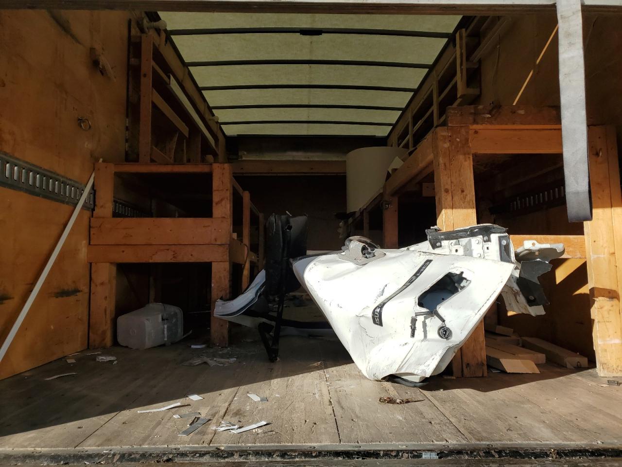 2018 Isuzu Npr Hd Box Truck VIN: 54DC4W1B4JS805957 Lot: 91684535