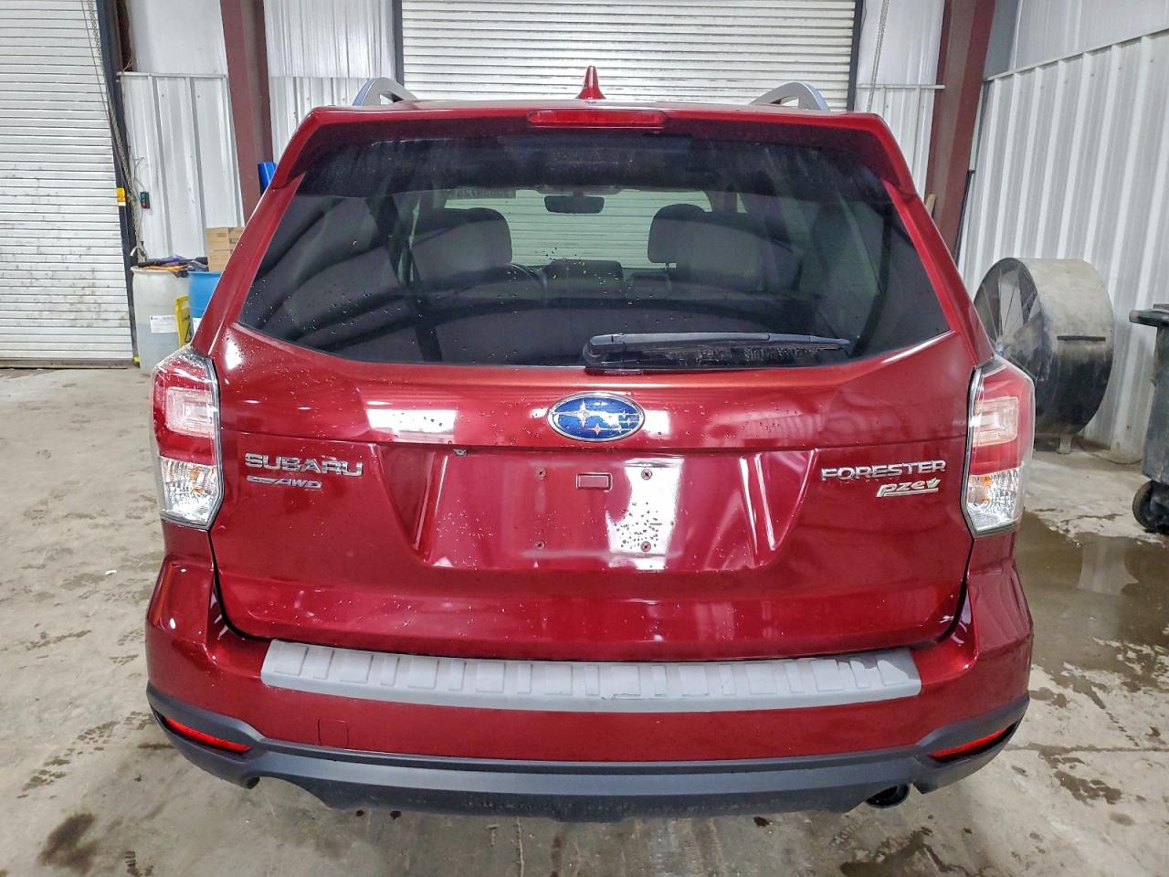 2017 Subaru Forester 2.5I Limited VIN: JF2SJAJC9HH563003 Lot: 93839725