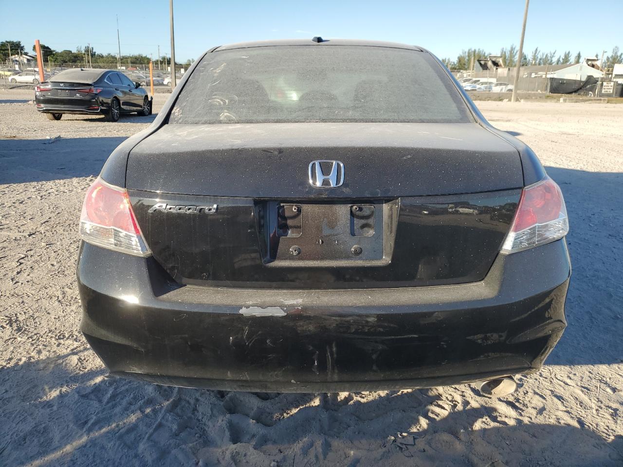 2010 Honda Accord Exl VIN: 1HGCP2F8XAA187990 Lot: 97102785