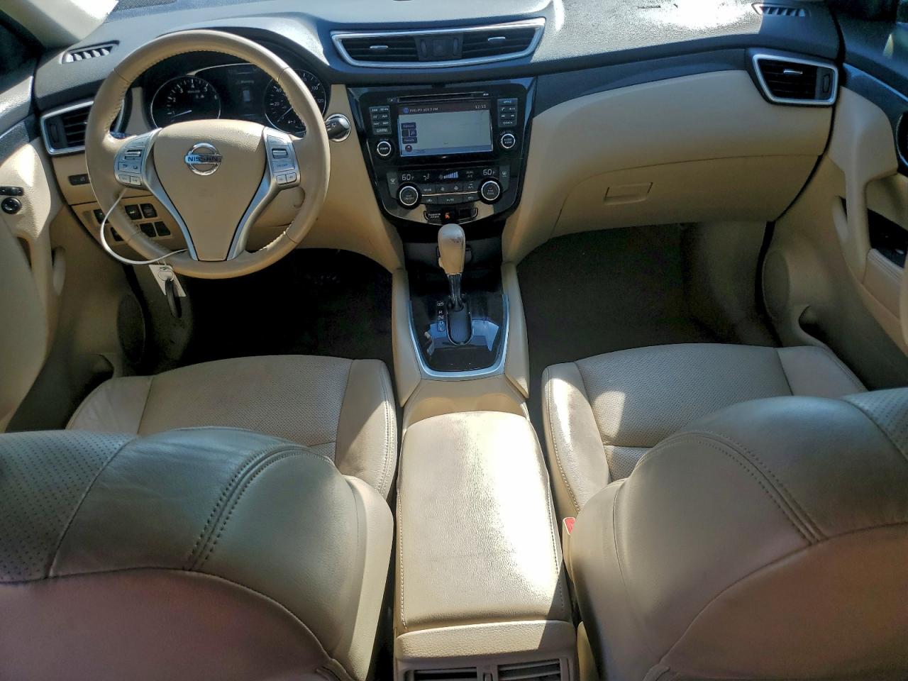 2015 Nissan Rogue S VIN: 5N1AT2MTXFC806152 Lot: 93928505