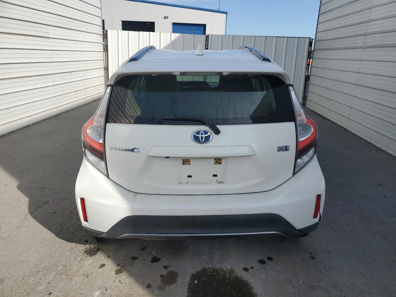 2018 Toyota Prius C VIN: JTDKDTB36J1617601 Lot: 85085095