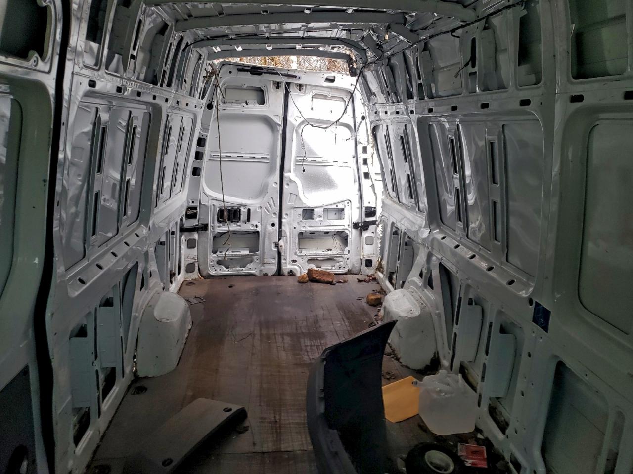 2013 Mercedes Benz Sprinter 2500 Delivery Van VIN: WD3PE8CC0D5738890 Lot: 93832955