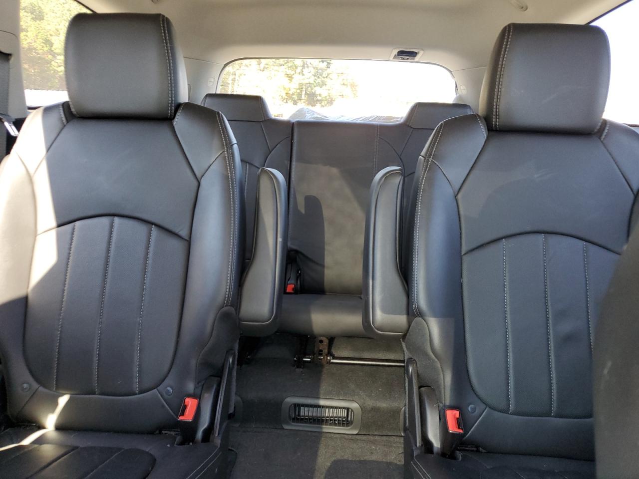 2017 Buick Enclave VIN: 5GAKRCKD2HJ350401 Lot: 90893985