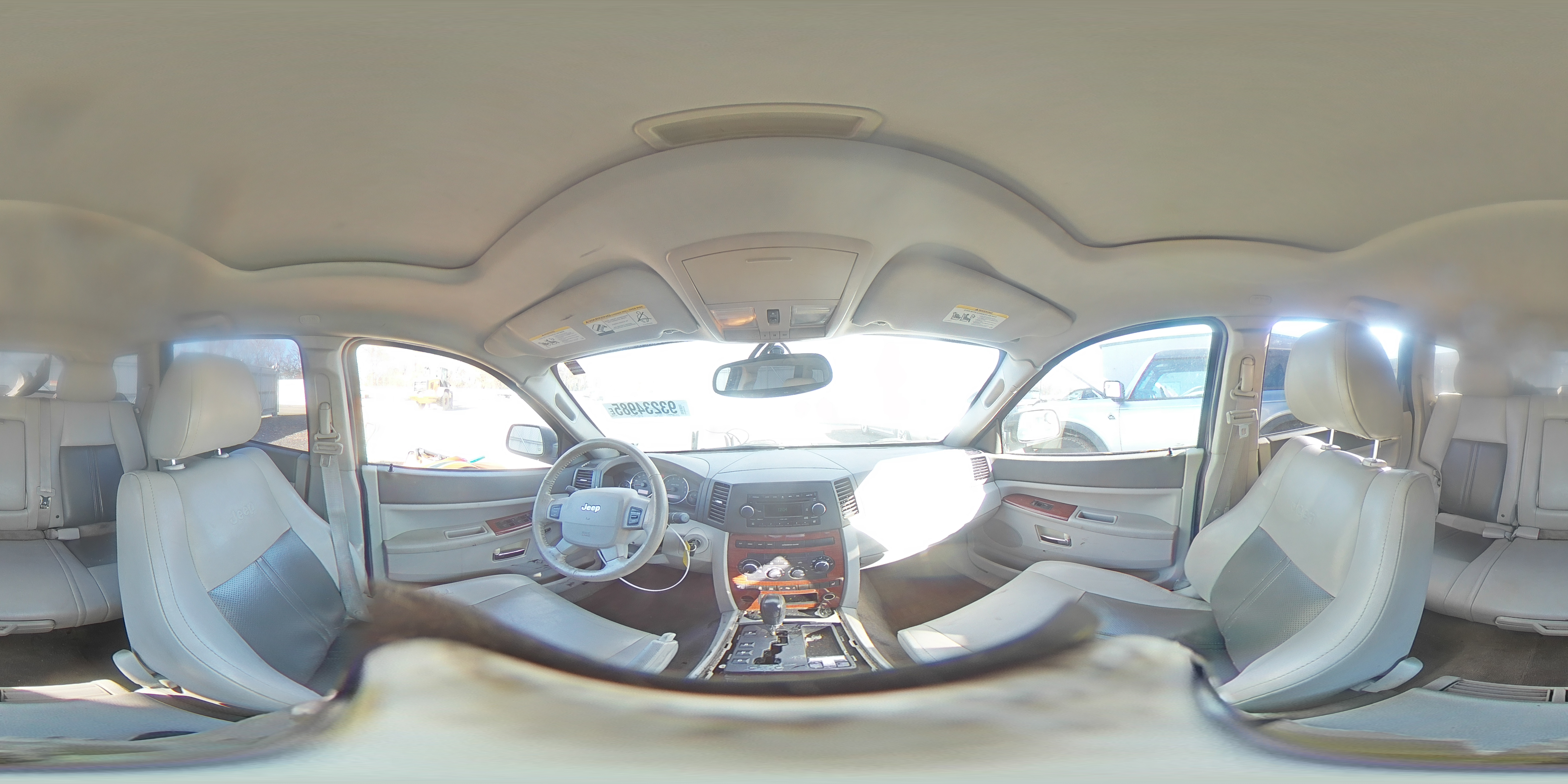 2005 Jeep Grand Cherokee Limited VIN: 1J8HR58N15C726423 Lot: 93234985