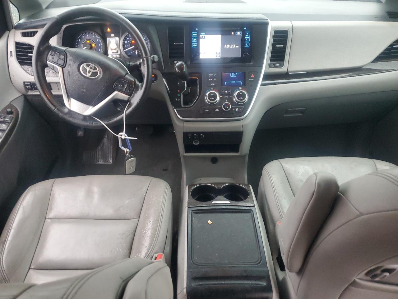 2016 Toyota Sienna Xle VIN: 5TDYK3DC7GS736444 Lot: 93679905