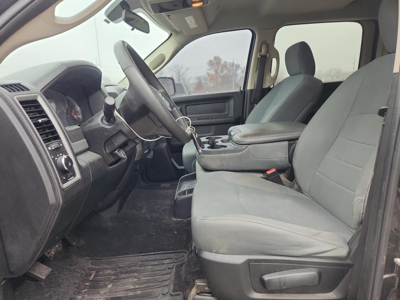 2018 Ram 1500 St VIN: 3C6RR7KG7JG235368 Lot: 93476695