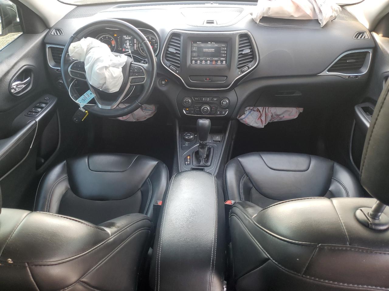 2019 Jeep Cherokee Latitude Plus VIN: 1C4PJMLB8KD161742 Lot: 91814035