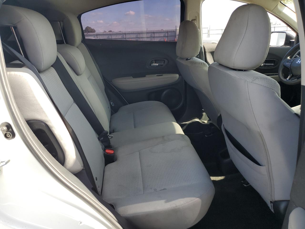 2022 Honda Hr-V Lx VIN: 3CZRU5H37NM718389 Lot: 89455115