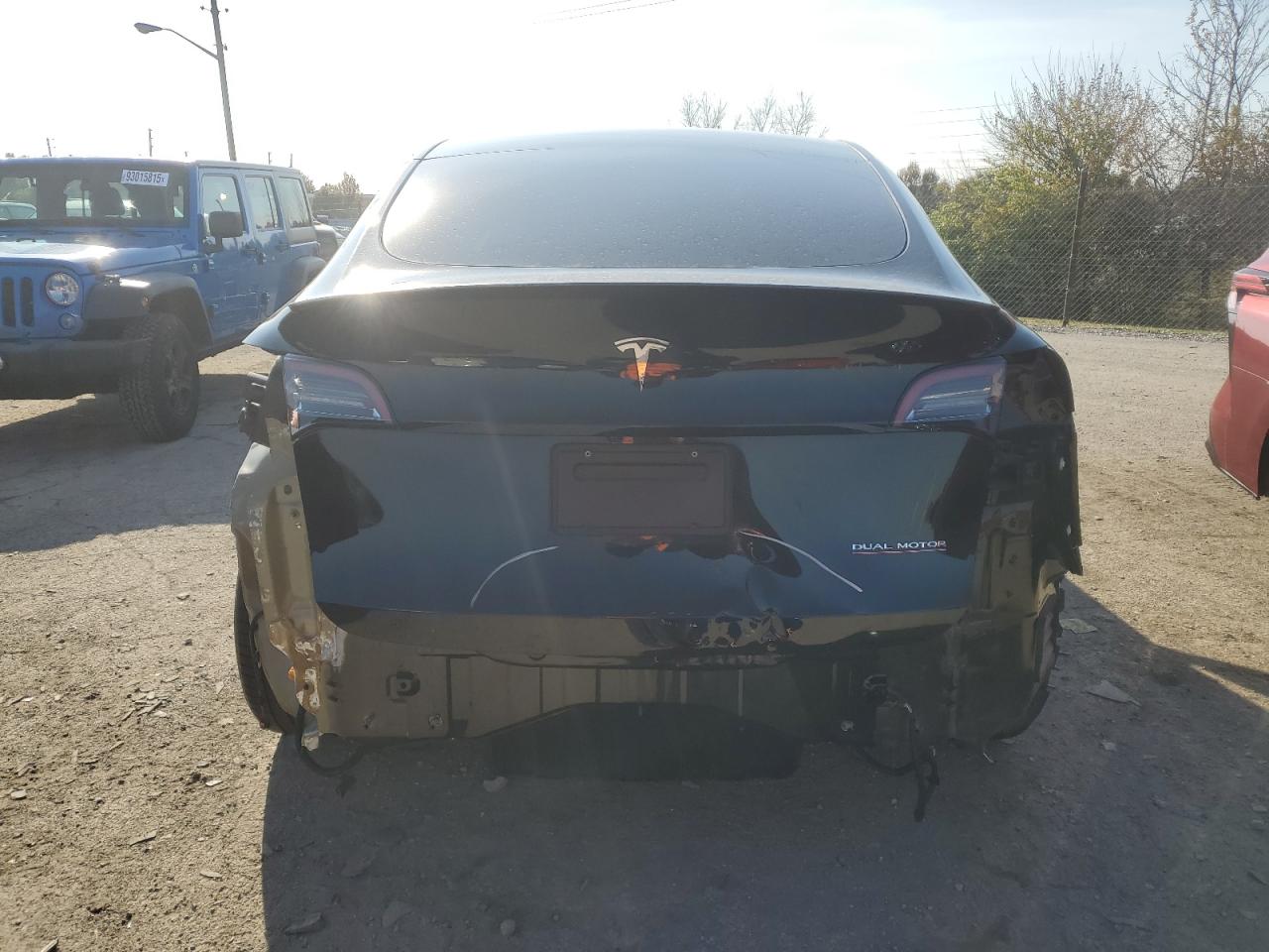 2022 Tesla Model Y VIN: 7SAYGDEFXNF327021 Lot: 90800785