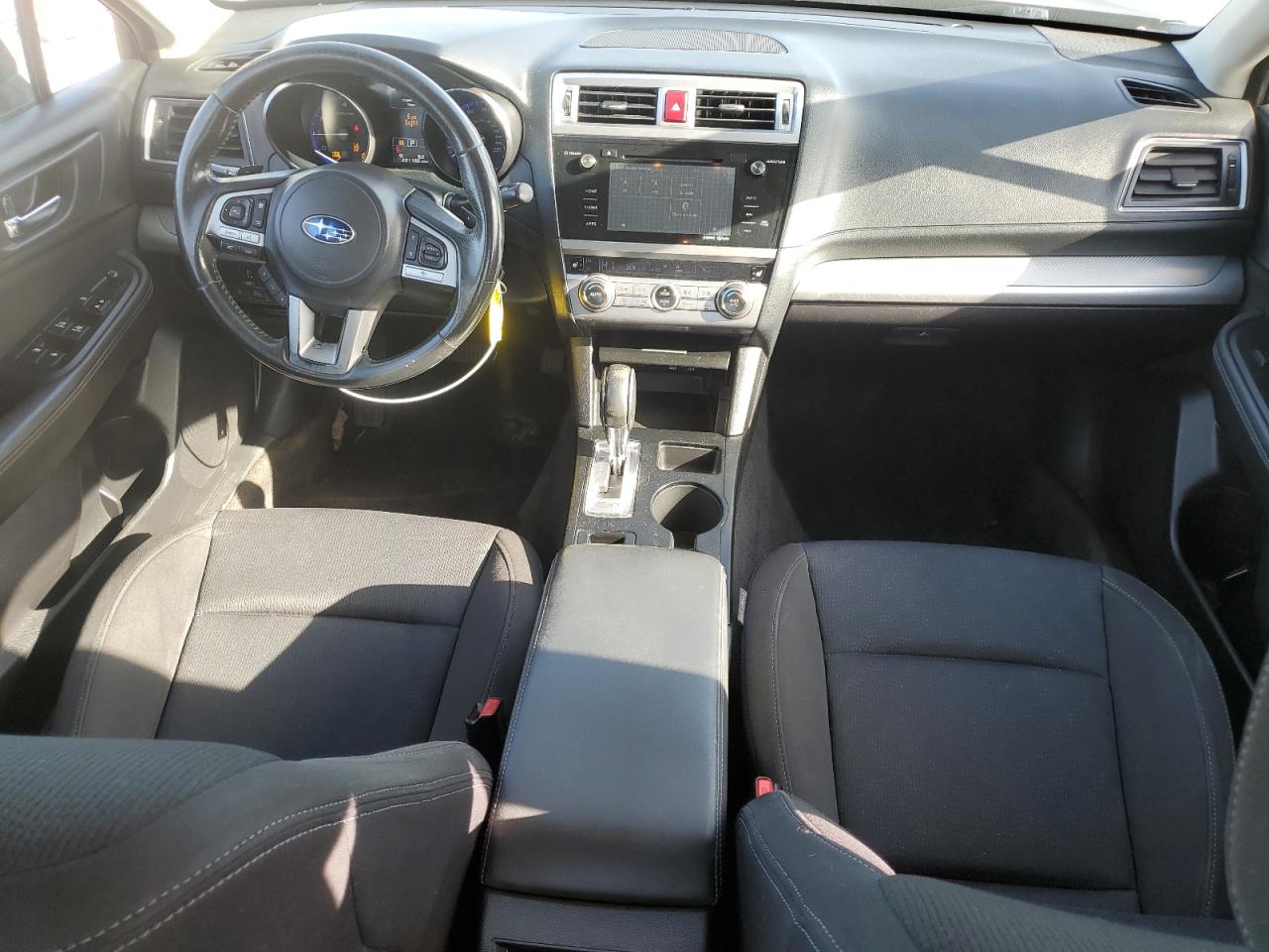 2015 Subaru Legacy 2.5I Premium VIN: 4S3BNAF66F3030123 Lot: 92905245