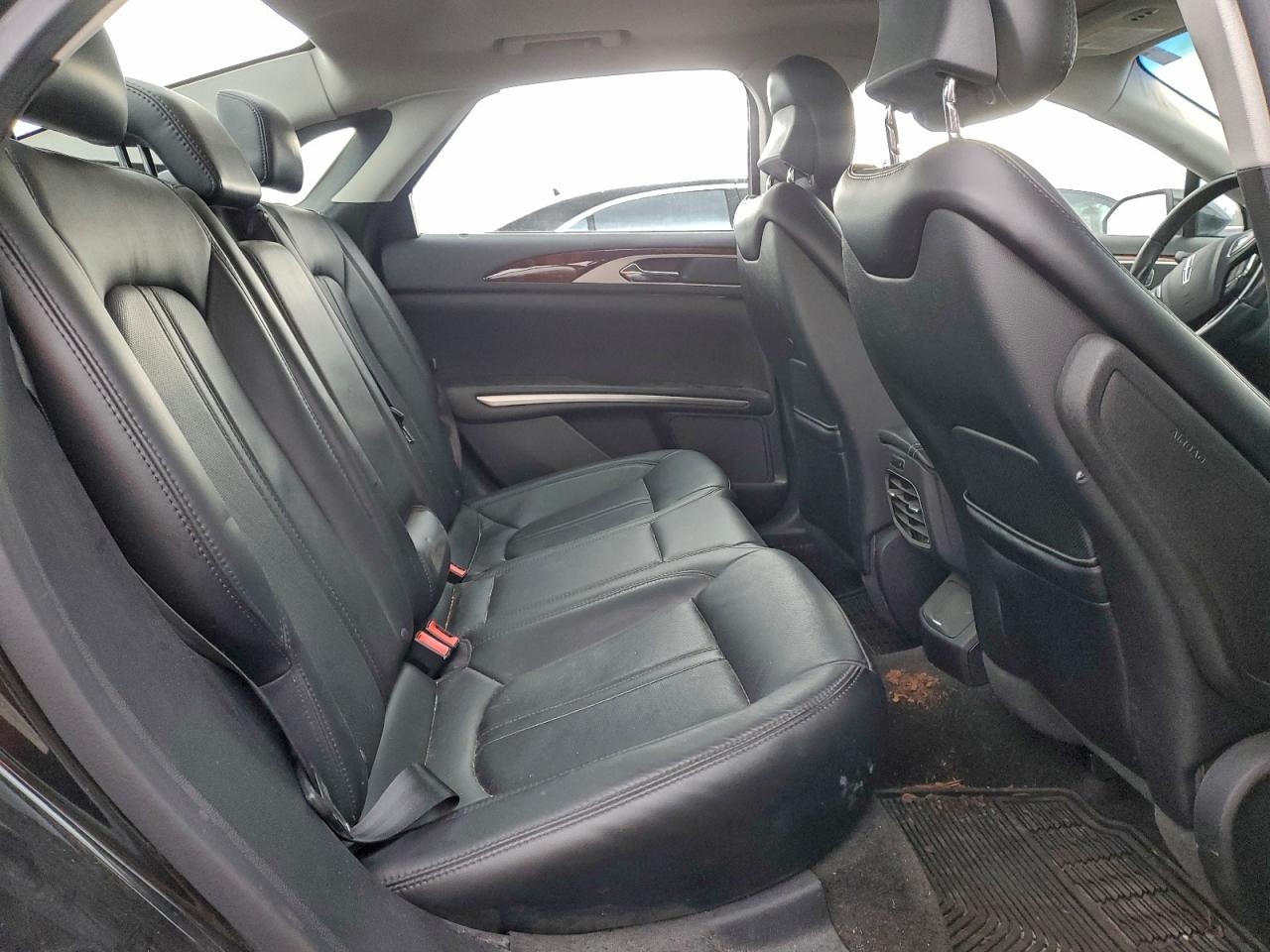 2015 Lincoln Mkz VIN: 3LN6L2J90FR628610 Lot: 94103875