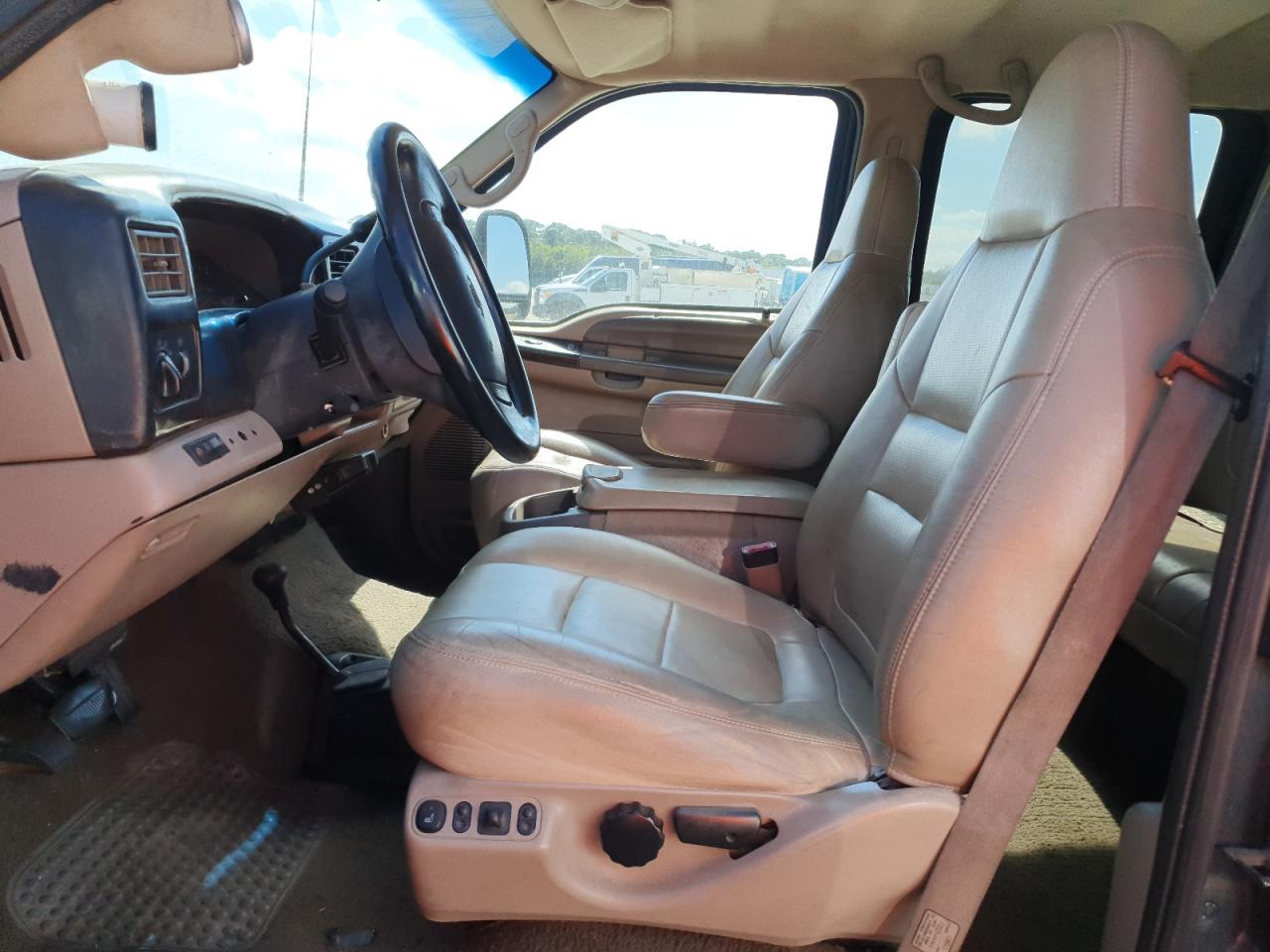 1999 Ford F350 Super Duty VIN: 1FTWW33F3XEA72270 Lot: 89722795