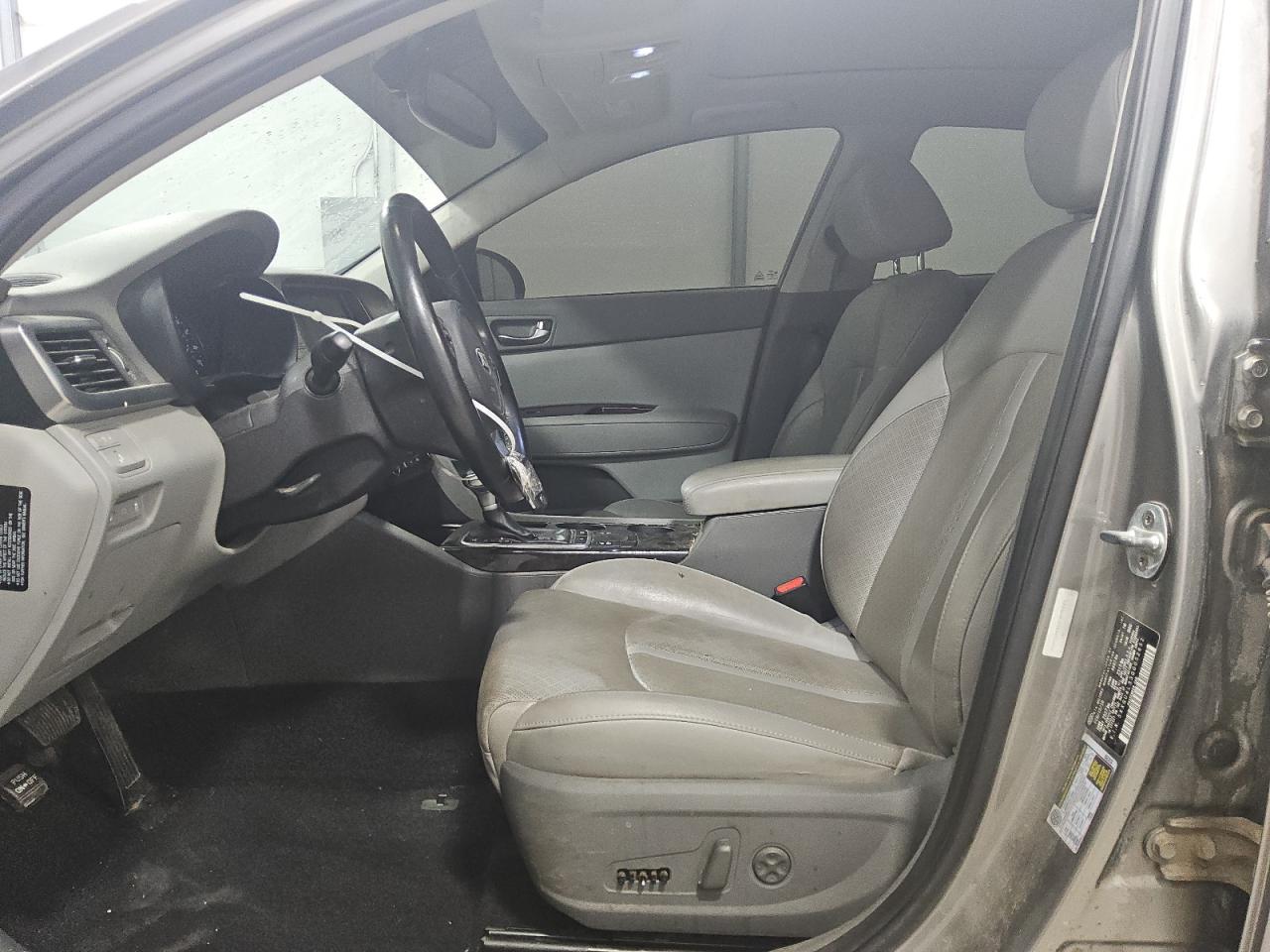 2016 Kia Optima Ex VIN: 5XXGU4L33GG052652 Lot: 92101105