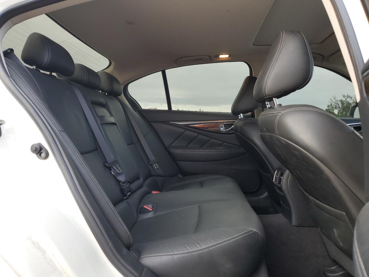 2018 Infiniti Q50 Luxe VIN: JN1EV7AP8JM354860 Lot: 91425075