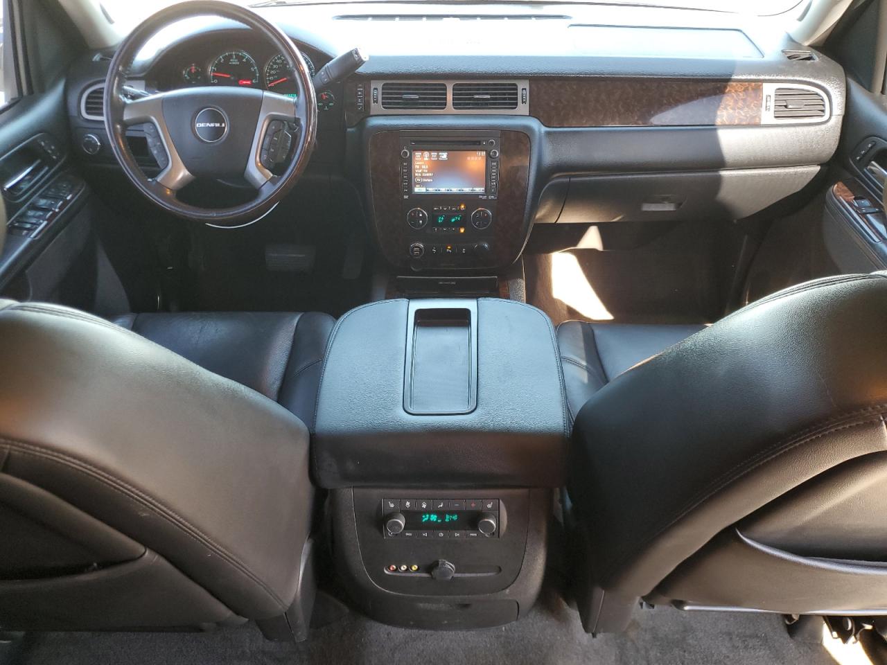 2013 GMC Yukon Denali VIN: 1GKS2EEFXDR136252 Lot: 93133415