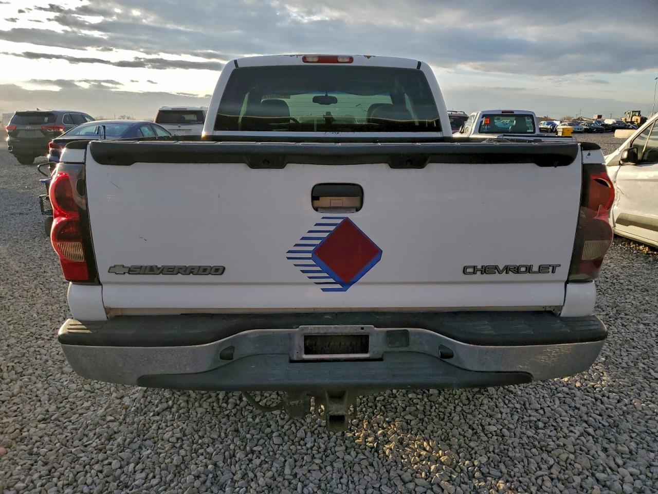 2004 Chevrolet Silverado K1500 VIN: 2GCEK19T741360914 Lot: 94803375