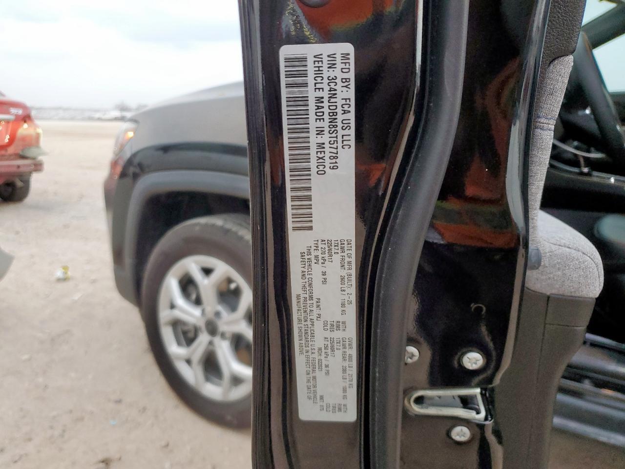 2025 Jeep Compass Latitude VIN: 3C4NJDBN8ST577819 Lot: 92952255